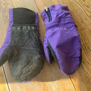 PATAGONIA vintage mittens!!  LOVED these